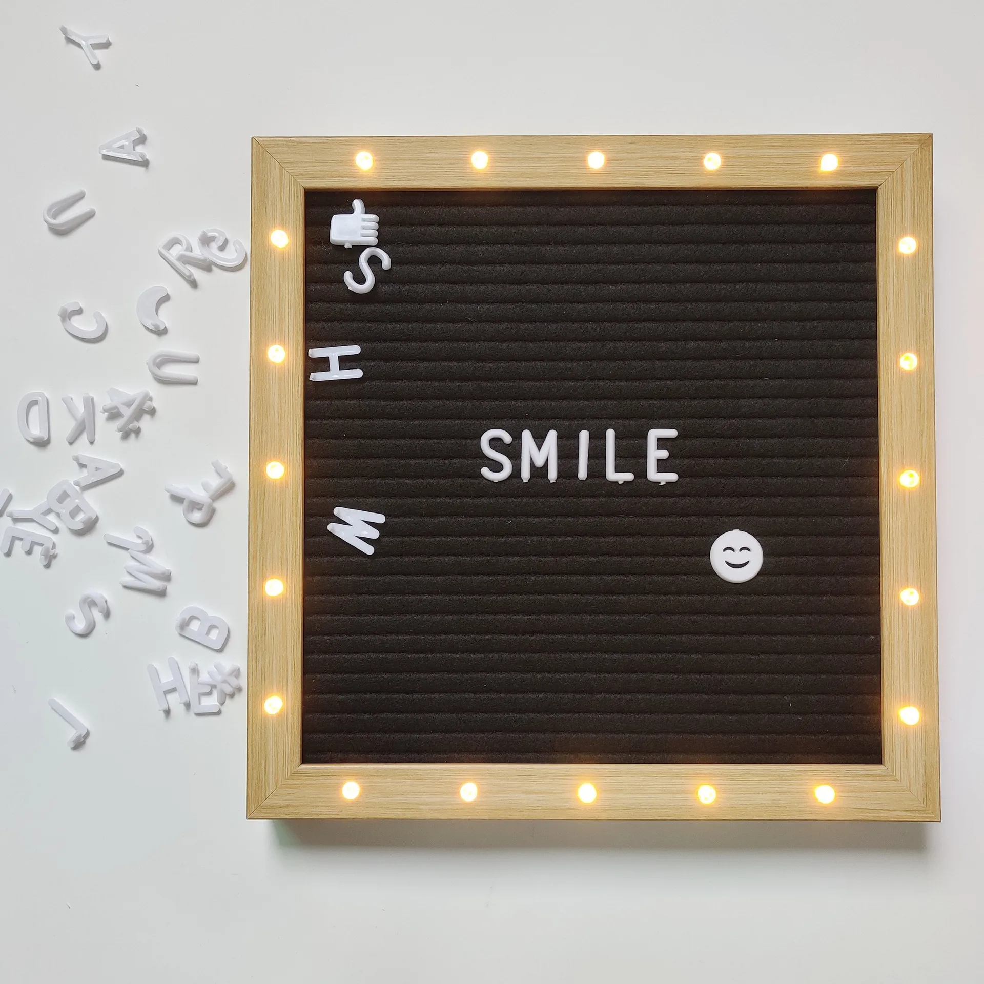 Original Handmade Led Light Felt Letter Message Board Felt Letterboard Factory Direct Sales
Original Handmade Led Light Felt Letter Message Board Felt Letterboard Factory Direct Sales