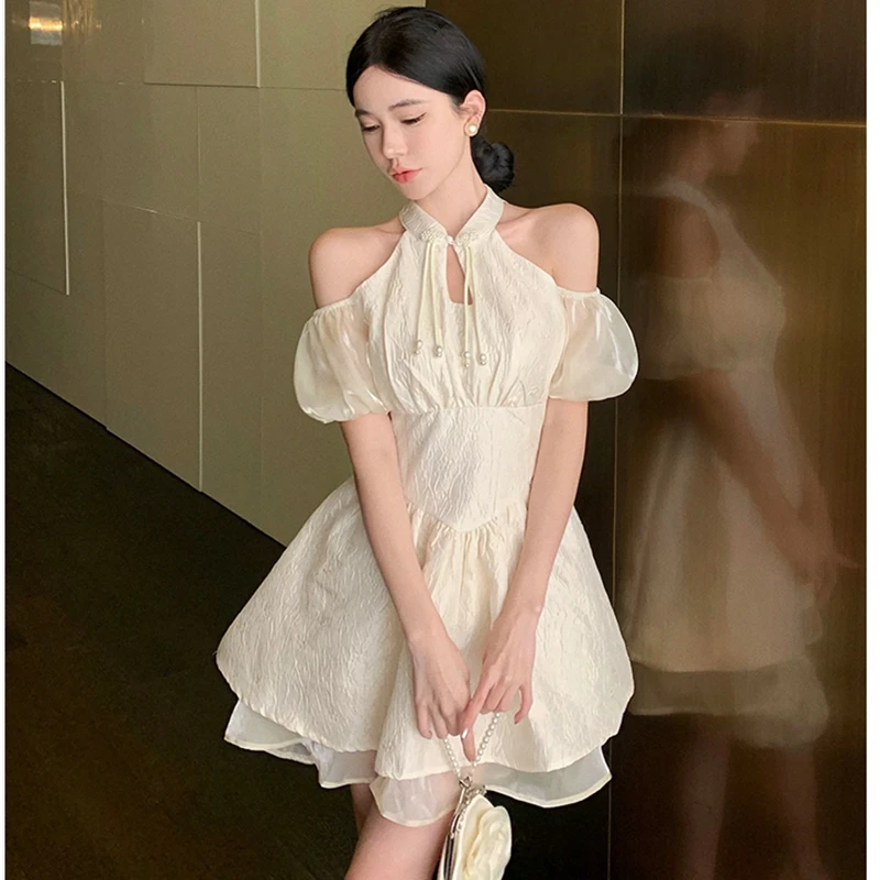 2023 Summer New Dress Design Sense Chinese Hanging Neck Bubble Sleeve Pure Desire Off Shoulder Free Shipping
2023 Summer New Dress Design Sense Chinese Hanging Neck Bubble Sleeve Pure Desire Off Shoulder Free Shipping