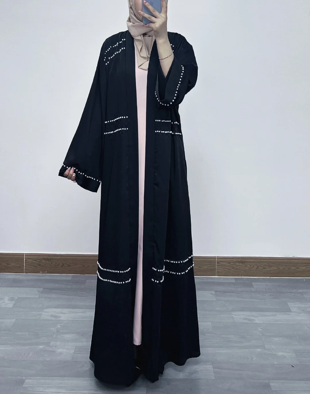 

Latest Muslim Abayas For Women Islamic Fashion Pearls Kimono Robe Modest Dress Long Elegant Cardigans Clothing Front Open Abaya