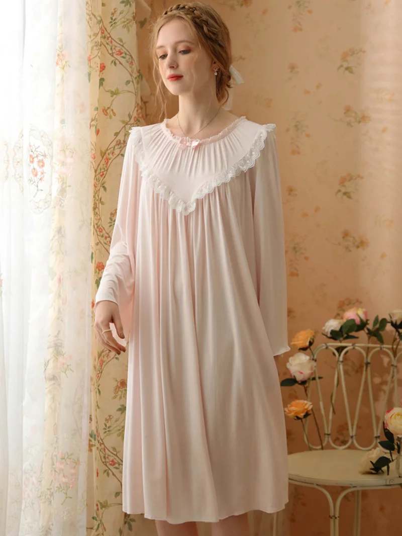 Women Spring Lace Ruffles Fairy Backless Sleepwear Nightdress Romantic Victorian Loose Modal Vintage Princess Pajamas Nightgowns
Women Spring Lace Ruffles Fairy Backless Sleepwear Nightdress Romantic Victorian Loose Modal Vintage Princess Pajamas Nightgowns