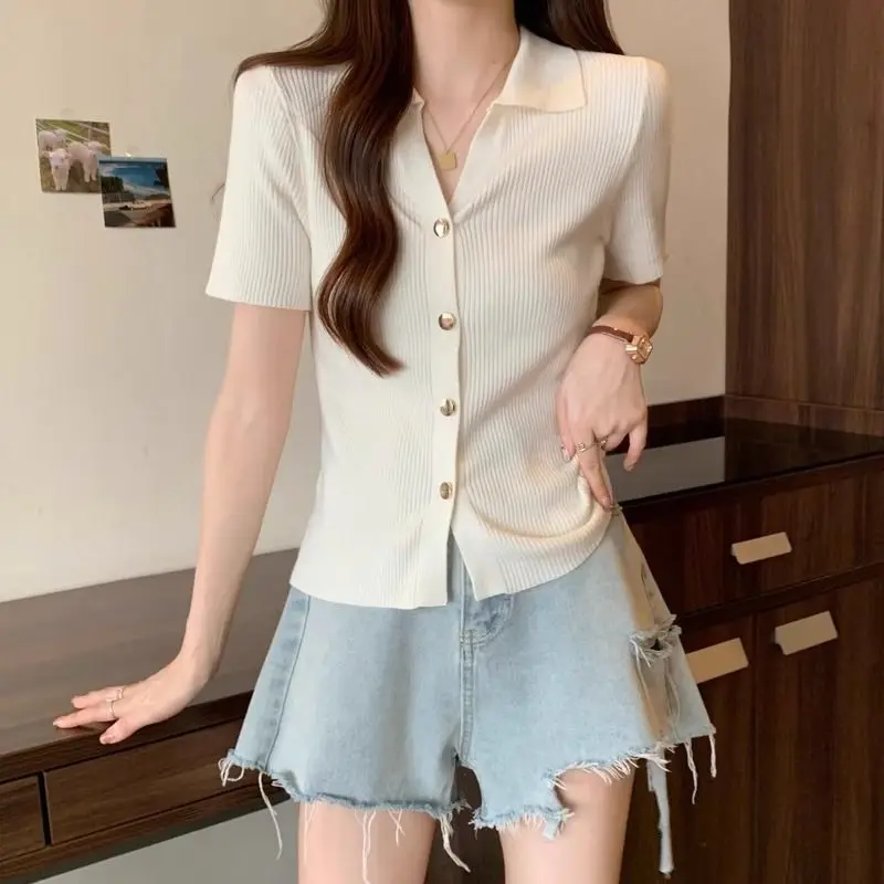 Lapel Collar Shoulder Knitting Cardigan T-shirt Women Summer Thin Style Fashion Elastic Force Slim Solid Color All-match Tops
Lapel Collar Shoulder Knitting Cardigan T-shirt Women Summer Thin Style Fashion Elastic Force Slim Solid Color All-match Tops