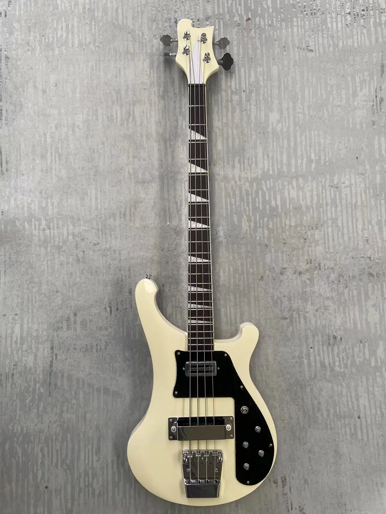 1 Rickenbacker 4003 бас ЭЛЕКТРИЧЕСКАЯ ГИТАРА белого цвета хромированная фурнитура Высококачественная гитара бесплатная доставка
1 Rickenbacker 4003 бас ЭЛЕКТРИЧЕСКАЯ ГИТАРА белого цвета хромированная фурнитура Высококачественная гитара бесплатная доставка