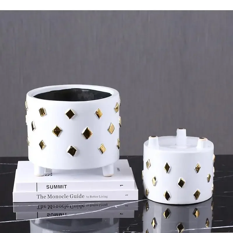 Ceramic Golden Arrangement Feet Flower Tall Vase Home Gilded Decoration Creative Square Embossed Flowerpot Geometry
Ceramic Golden Arrangement Feet Flower Tall Vase Home Gilded Decoration Creative Square Embossed Flowerpot Geometry