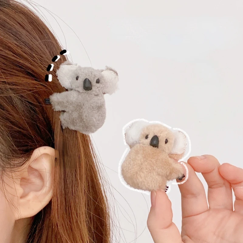 1Pcs Cartoon Cute Little Koala Hair Clips for Girl Plush Brooch Tree Kangaroo Bangs Grab Clip Student Daily Decoration Headwear
1Pcs Cartoon Cute Little Koala Hair Clips for Girl Plush Brooch Tree Kangaroo Bangs Grab Clip Student Daily Decoration Headwear