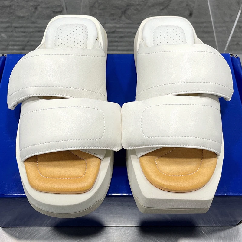 Summer New Ladies Slippers Sewing Design Upper Open Toe Platform Sandals Internet Celebrity Thick Bottom Female Slippers
Summer New Ladies Slippers Sewing Design Upper Open Toe Platform Sandals Internet Celebrity Thick Bottom Female Slippers