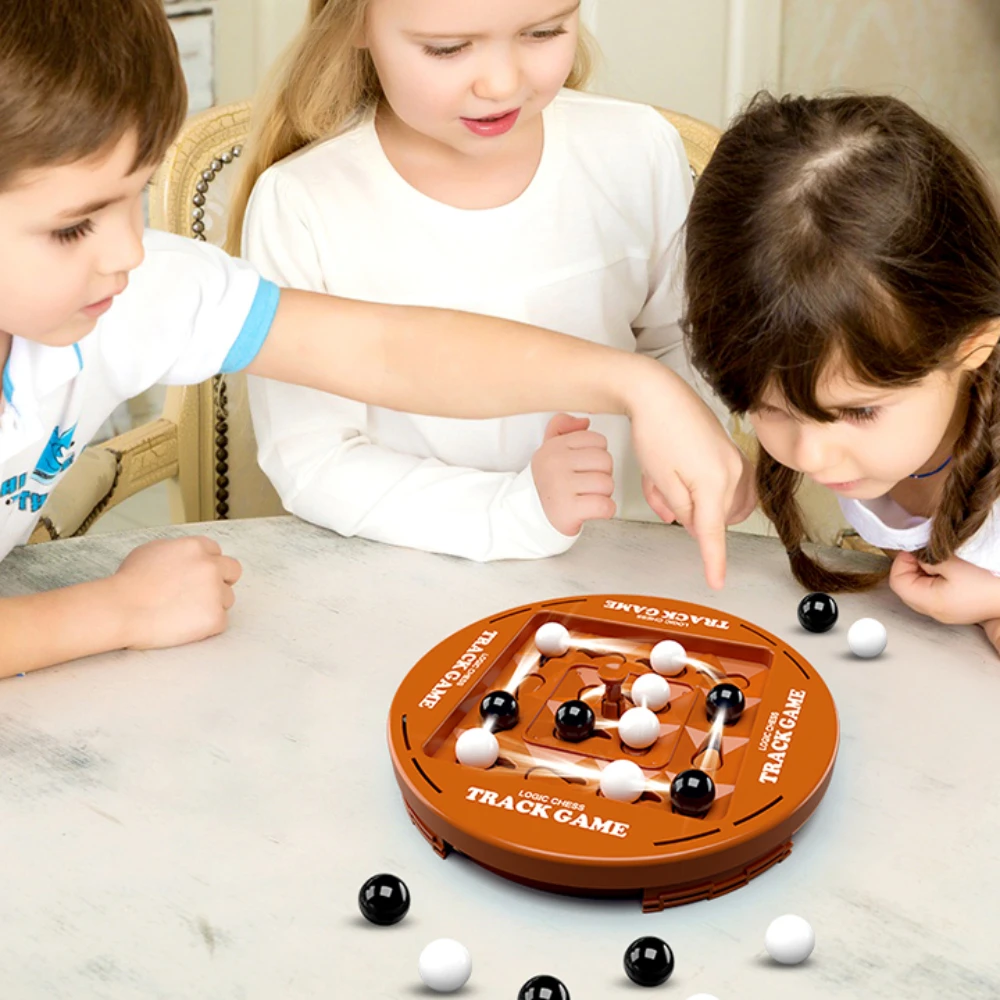 Track Logic Chess Pair Battle Black and White Go Children's Thinking Training Brain Boosting Intelligence Board Game Party Toys
Track Logic Chess Pair Battle Black and White Go Children's Thinking Training Brain Boosting Intelligence Board Game Party Toys
