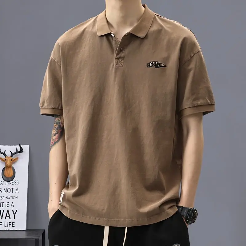 Summer New Men's Polo Shirts Short Sleeve Button Solid Color Loose Plus Size Trend T Shirt Tops Vintage Fashion Men Clothing
Summer New Men's Polo Shirts Short Sleeve Button Solid Color Loose Plus Size Trend T Shirt Tops Vintage Fashion Men Clothing