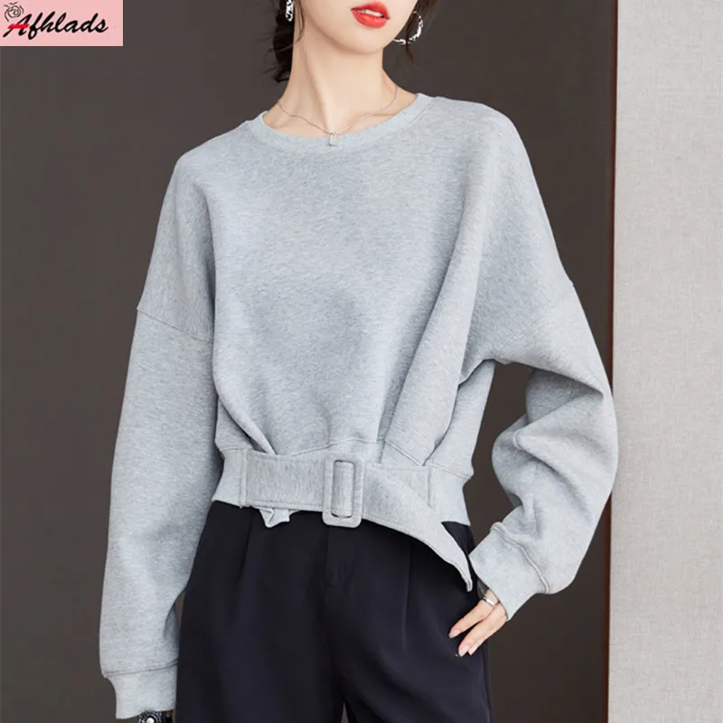 Autumn And Winter New Solid Color Pullover Long Sleeve Casual Women's Clothing Round Neck Loose Fashion Waist Short Tops 
Autumn And Winter New Solid Color Pullover Long Sleeve Casual Women's Clothing Round Neck Loose Fashion Waist Short Tops