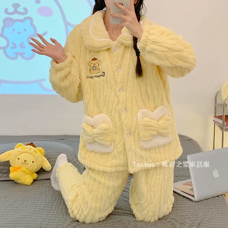 Kawaii Sanrio Pajamas Set Coral Velvet Thickened Winter Girls Home Clothes Anime Cinnamoroll Purin Dog Outside Pajamas Suit
Kawaii Sanrio Pajamas Set Coral Velvet Thickened Winter Girls Home Clothes Anime Cinnamoroll Purin Dog Outside Pajamas Suit