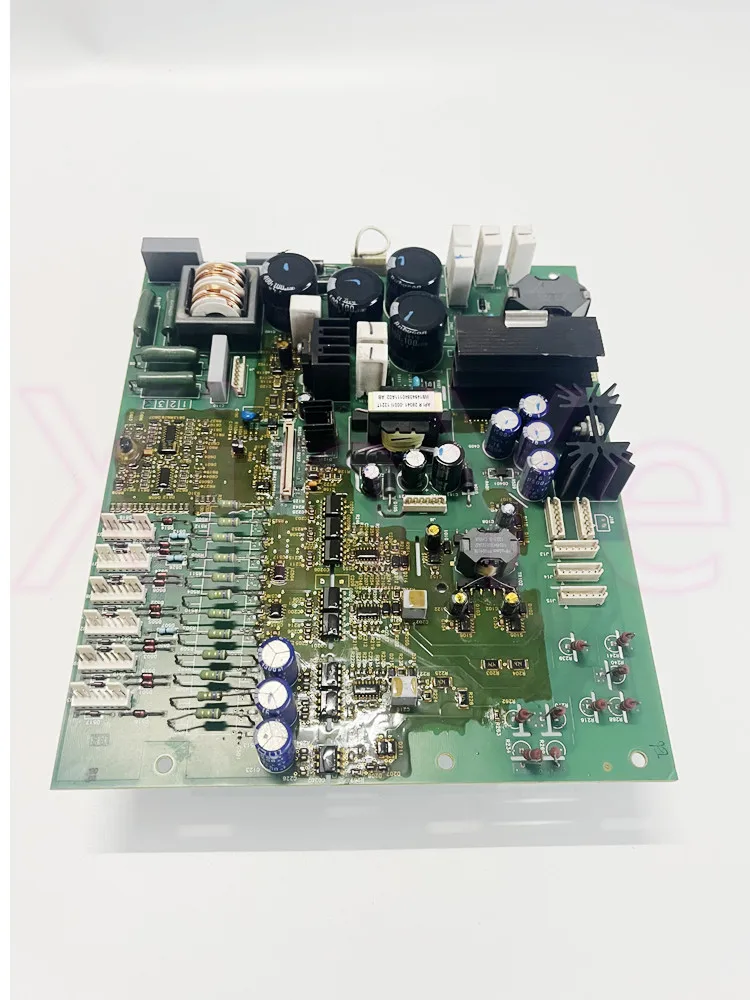 Soft Start ATS48 Series 220KW Motherboard ATS48C41Q Power Board Drive Board VX5G48C41Q Used In Good Condition
Soft Start ATS48 Series 220KW Motherboard ATS48C41Q Power Board Drive Board VX5G48C41Q Used In Good Condition