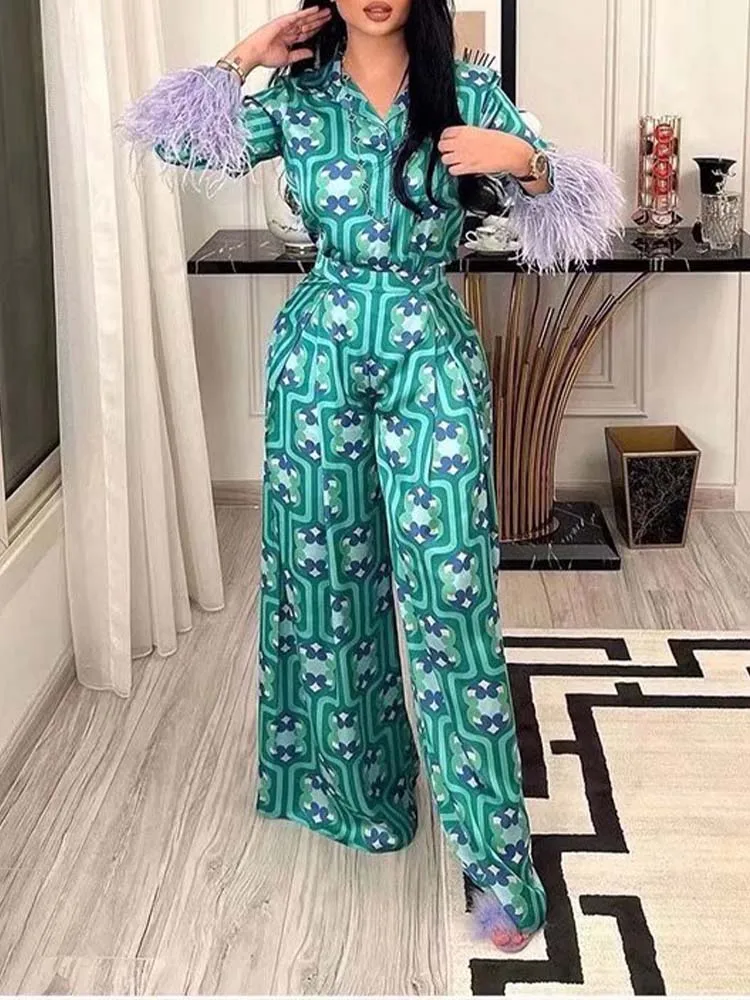 New Spring and Autumn Women's Fashion European and American Feather Decoration Printed Shirt + High Waisted Wide Leg Pants
New Spring and Autumn Women's Fashion European and American Feather Decoration Printed Shirt + High Waisted Wide Leg Pants
