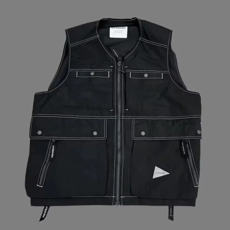 And Wander Men's Vest Jackets Japanese Outdoor Multi Pocket Functional Sports Breathable Leisure Camping Loose Sleeveless Coat
And Wander Men's Vest Jackets Japanese Outdoor Multi Pocket Functional Sports Breathable Leisure Camping Loose Sleeveless Coat