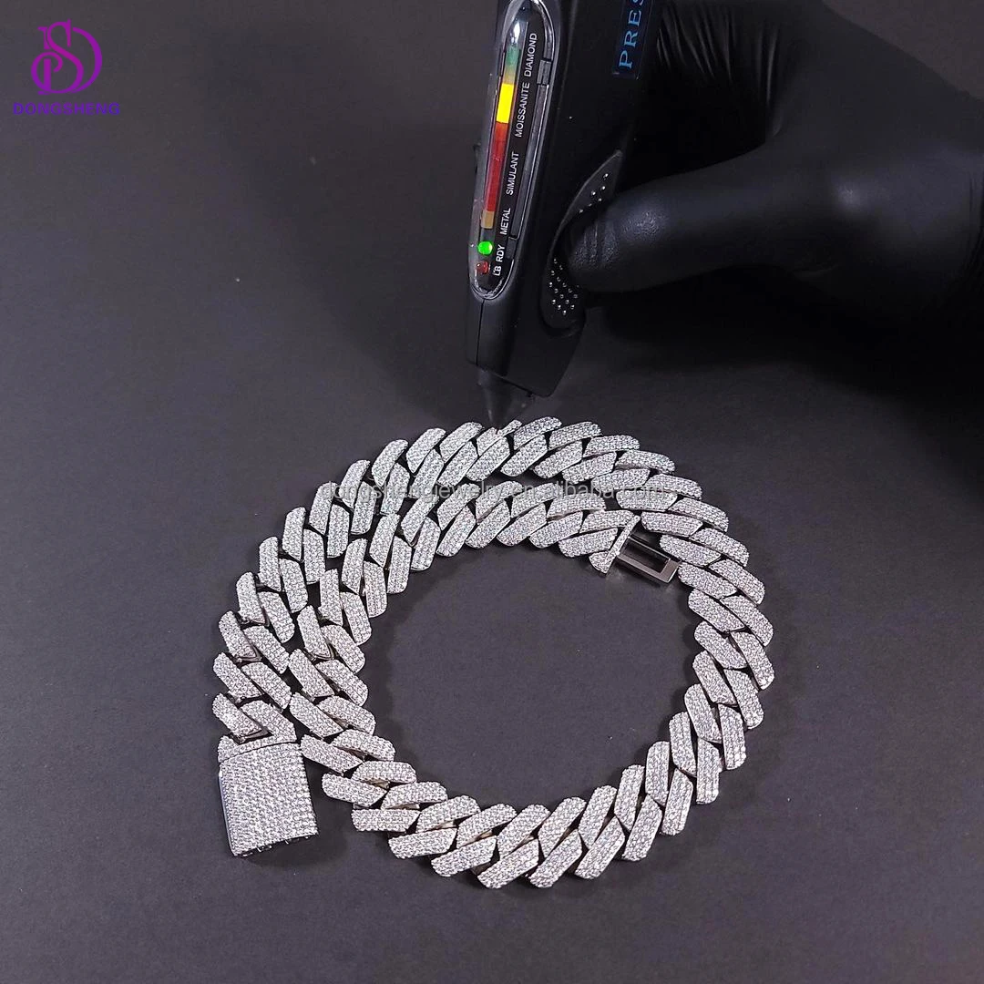 Fine Jewelry Necklaces 15mm 18mm 3 Rows Pass Diamond Tester 925 Silver Full Vvs Moissanite Iced Out Cuban Chain For Men Women
Fine Jewelry Necklaces 15mm 18mm 3 Rows Pass Diamond Tester 925 Silver Full Vvs Moissanite Iced Out Cuban Chain For Men Women
