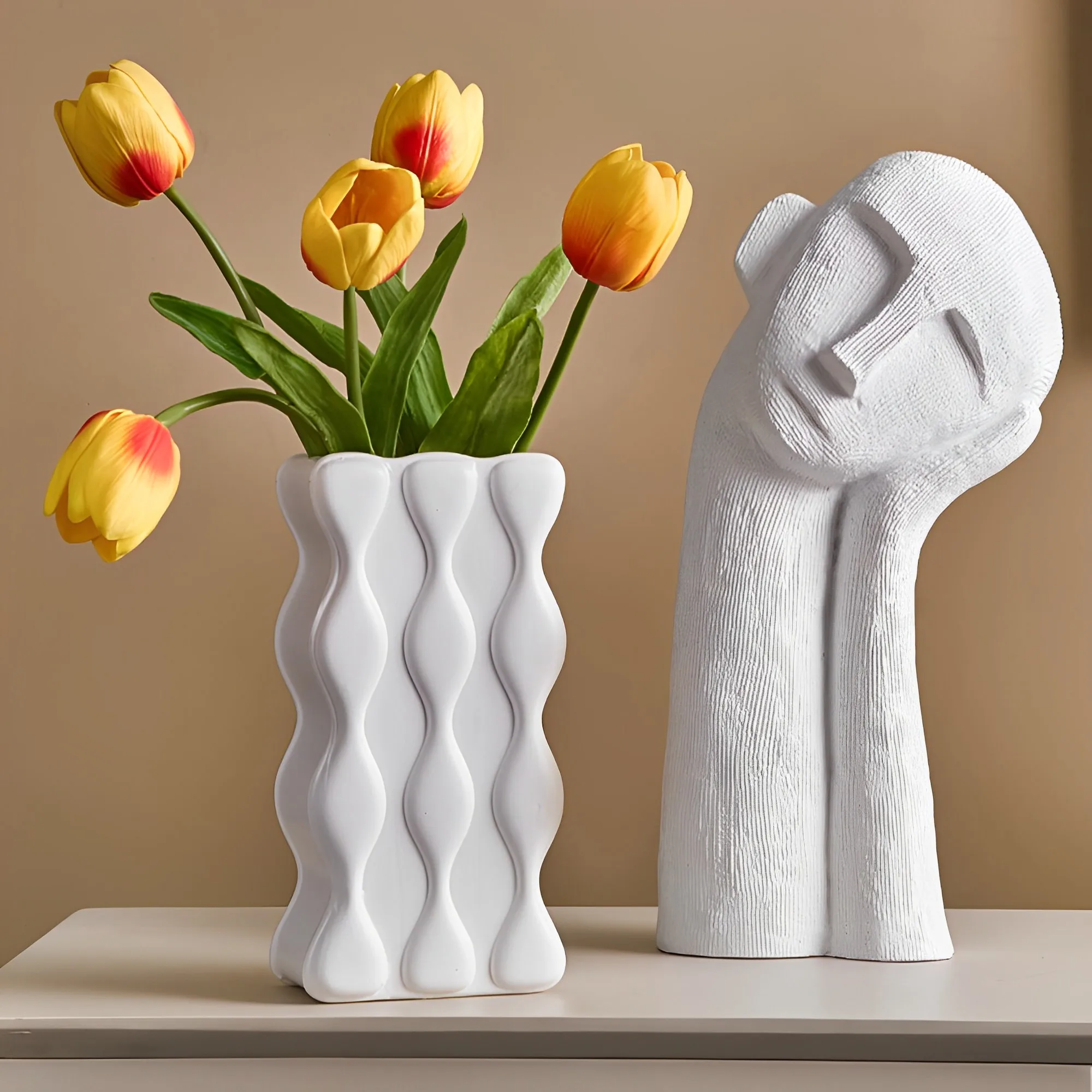 Nordic White Table Vases DecorationModern Home Wave Ceramic Dried Flower Pot Decorative Container Living Room Office Decor
Nordic White Table Vases DecorationModern Home Wave Ceramic Dried Flower Pot Decorative Container Living Room Office Decor
