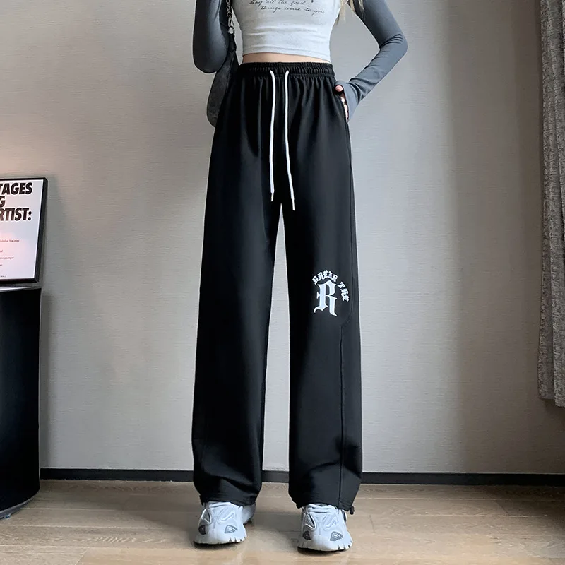 2023 Autumn Winter Hip Hop Casual Sweatpants Women High Waist Drawstring Loose Straight Pants Female Street Trend Wide Leg Pants
2023 Autumn Winter Hip Hop Casual Sweatpants Women High Waist Drawstring Loose Straight Pants Female Street Trend Wide Leg Pants