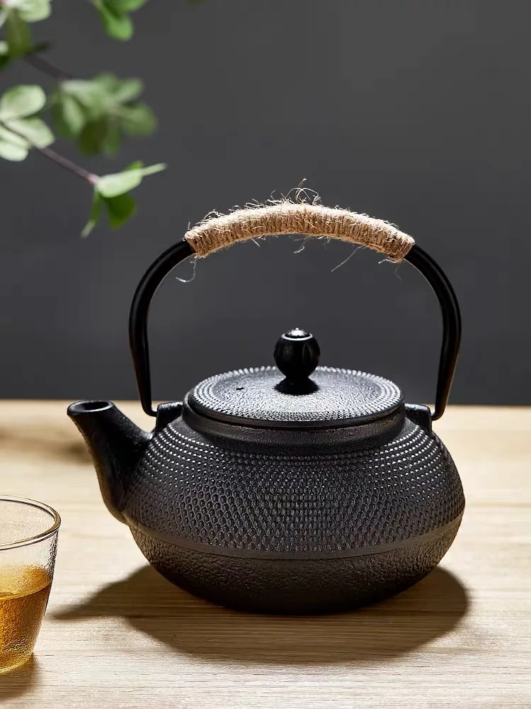 900ML Cast Iron Teapot Set Japanese Tea Pot Tetsubin Kettle Enamel Kung Fu Infusers Metal With Strainer Net Filter 
900ML Cast Iron Teapot Set Japanese Tea Pot Tetsubin Kettle Enamel Kung Fu Infusers Metal With Strainer Net Filter