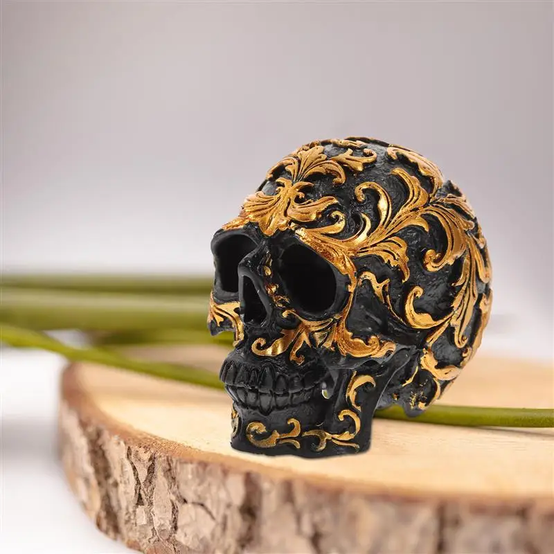 Resin Craft Creative Decoration Skull Sculpture Ornament Black Skull Head Golden Carving Home Halloween Decoration (Golden)
Resin Craft Creative Decoration Skull Sculpture Ornament Black Skull Head Golden Carving Home Halloween Decoration (Golden)