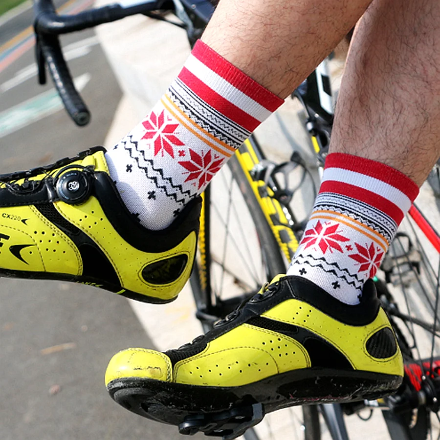 New Race Running Hiking Wear-resistant Comfortable Breathable Sweat-absorbing Compression Cycling Socks
New Race Running Hiking Wear-resistant Comfortable Breathable Sweat-absorbing Compression Cycling Socks