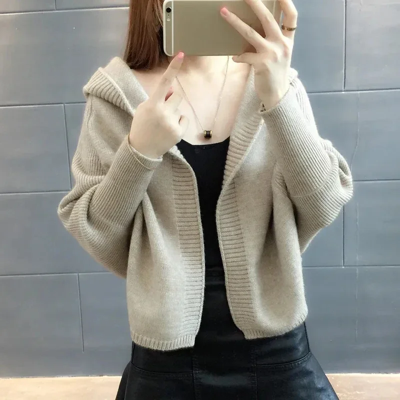 

Autumn New Hooded Cardigans Sweater Women Korean Solid Loose Knitwear Female 2023 Lazy Style Batwing Sleeve Cropped Soft Jacket