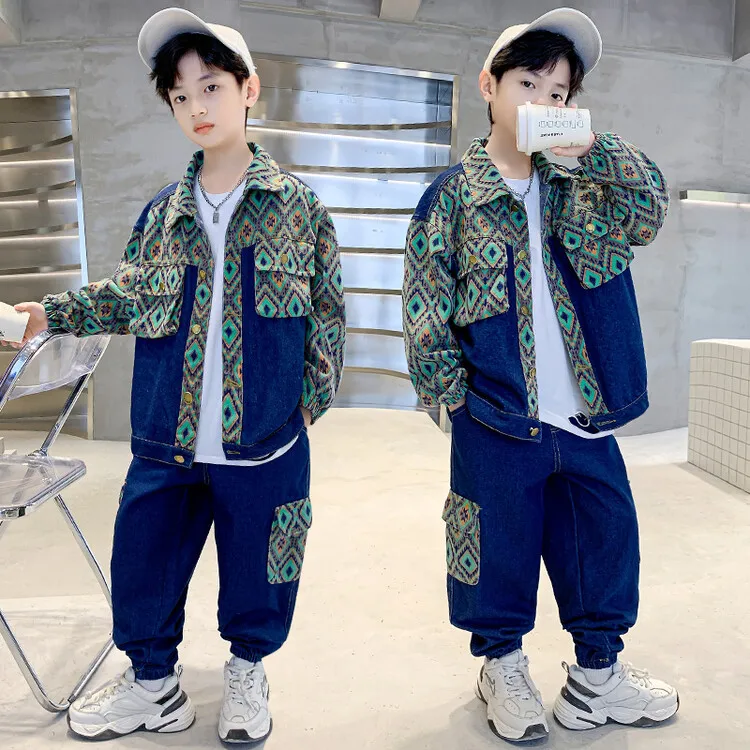 Spring and Autumn Sports Set 2023 New Children's Cool Handsome Children's Fashion Two-Piece Set TZ22860
Spring and Autumn Sports Set 2023 New Children's Cool Handsome Children's Fashion Two-Piece Set TZ22860