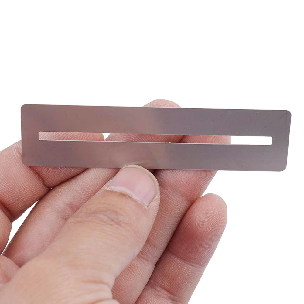 2* Fingerboard Guard 2Pcs For Guitar Bass Guitar Builder Luthier Tools Silver Stainless Steel Fret Protector Nice Pratical
2* Fingerboard Guard 2Pcs For Guitar Bass Guitar Builder Luthier Tools Silver Stainless Steel Fret Protector Nice Pratical