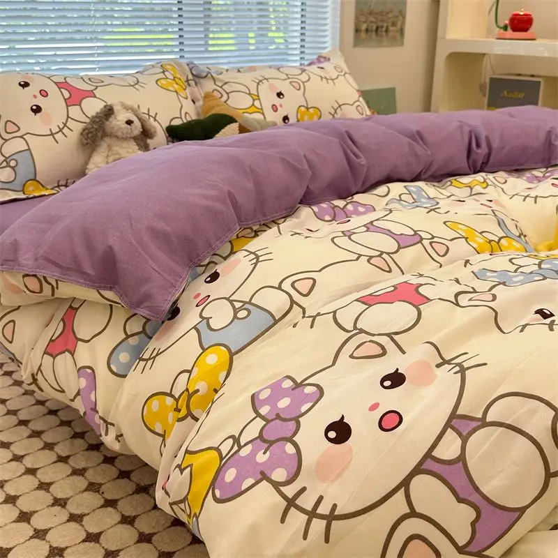 Набор постельного белья HelloKitty с пододеяльником и принтом для женщин и девочек
Набор постельного белья HelloKitty с пододеяльником и принтом для женщин и девочек