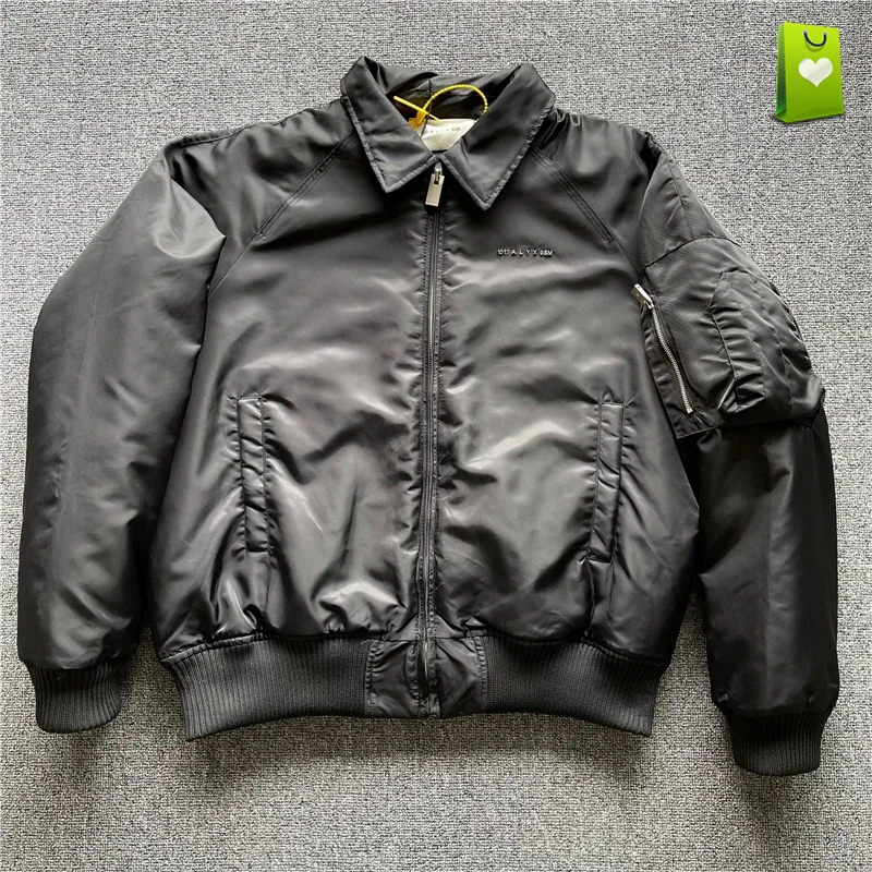 

Fall Winter High Quality 1:1 Mens Womens College Metal Logo Black Coat Lapel Flight Zipper ALYX 1017 9SM Jacket Coat