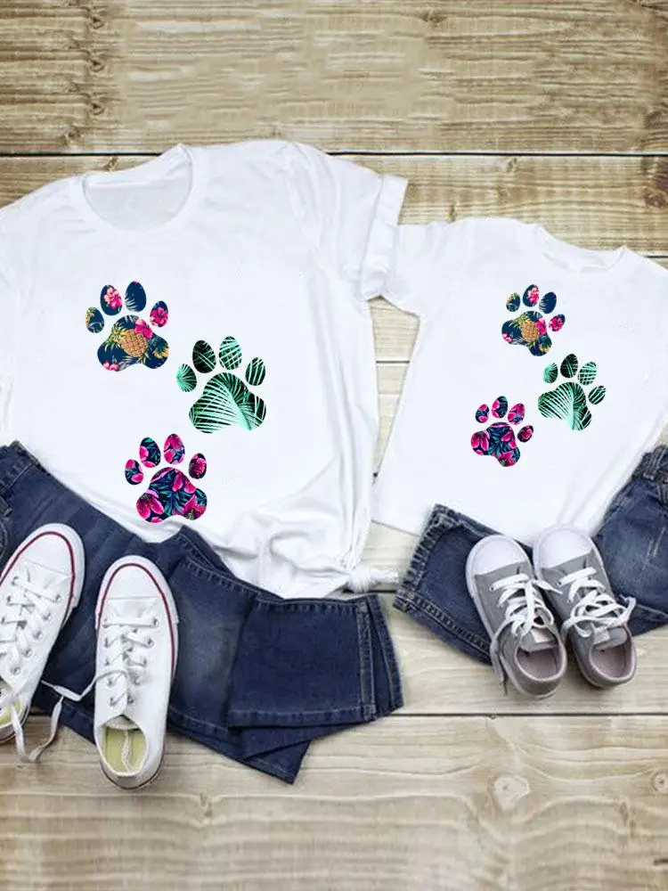 

Clothes Tee Family Matching Outfits Paw Cat Dog Beach Girl Boy Summer Women Kid Child Mom Mama Mother Tshirt T-shirt Clothing