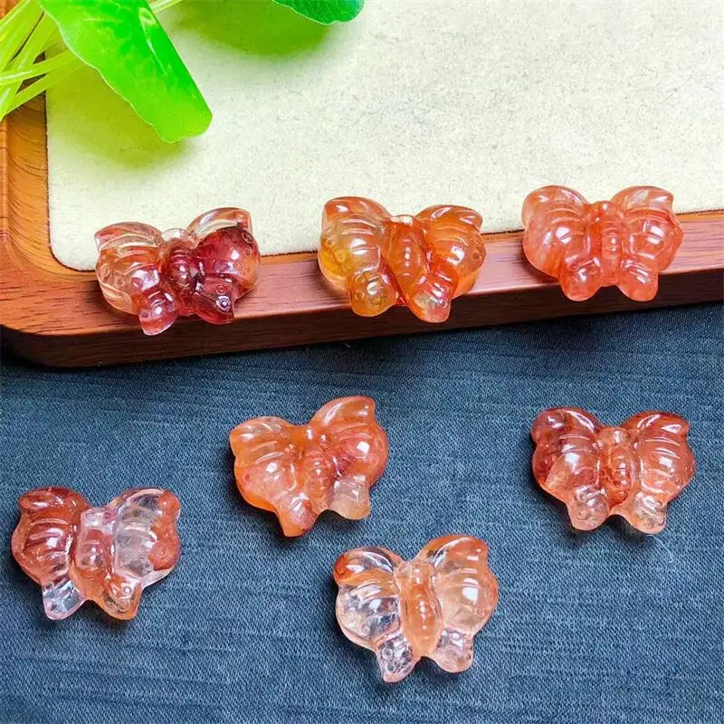 5 шт. натуральный красный огонь кварц гематоидная бабочка кулон кристалл резьба полировка зрелые очаровательные ювелирные изделия подарок на день рождения
5 шт. натуральный красный огонь кварц гематоидная бабочка кулон кристалл резьба полировка зрелые очаровательные ювелирные изделия подарок на день рождения