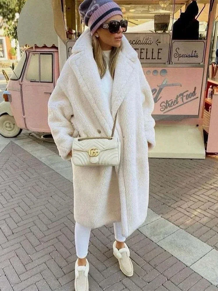 Faux Fur Fashion Lapel Thick Women Long Coat Warm Long Sleeve Lamb Wool Coat Female Plush Cardigan Winter Chic Casual Streetwear
Faux Fur Fashion Lapel Thick Women Long Coat Warm Long Sleeve Lamb Wool Coat Female Plush Cardigan Winter Chic Casual Streetwear
