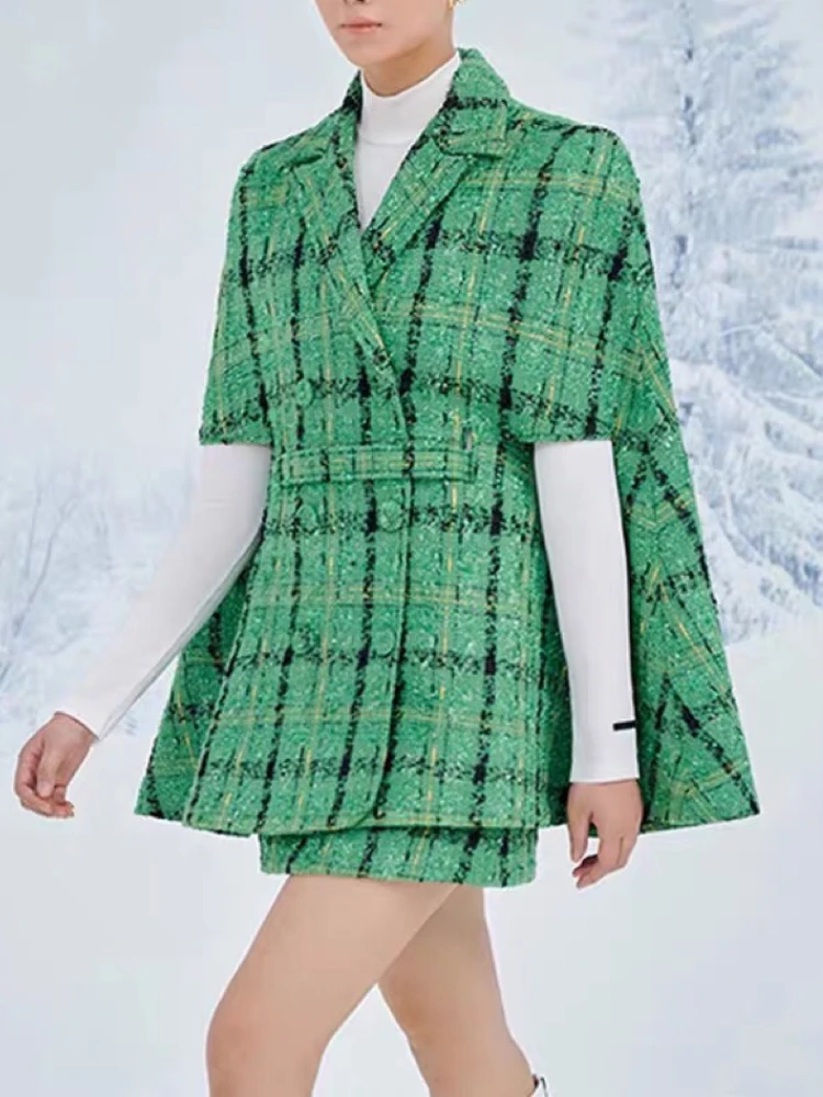 High Quality Green Cape Tweed Tops Autumn New In Suit Collar Plaid Cape Style Black Coat Niche Design Women Jacket with Belt
High Quality Green Cape Tweed Tops Autumn New In Suit Collar Plaid Cape Style Black Coat Niche Design Women Jacket with Belt