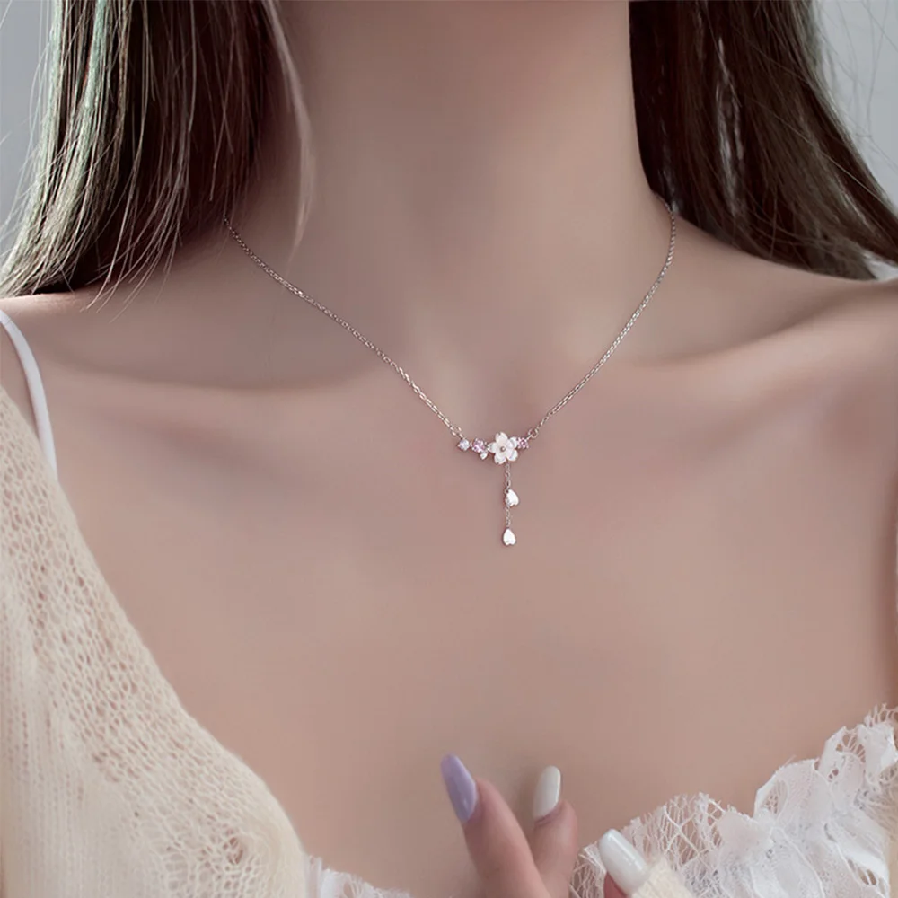 

Женское длинное ожерелье с подвеской в виде сердца