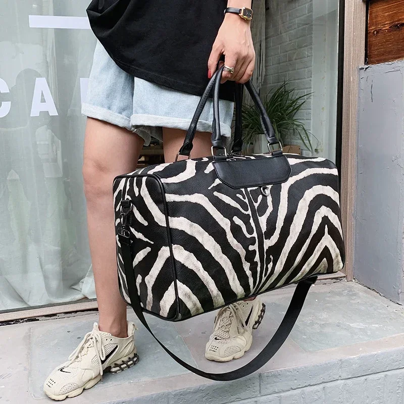 

Duffels Women Handbag Shoulder Large Bag Suitcase Tote Bags Carry-on Suitcase For Leather Pattern Bag Zebra Travel Women