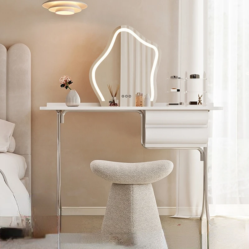 Dressing Table French Bedroom Fashion Stainless Steel Solid Wood Cream Style Makeup Table
Dressing Table French Bedroom Fashion Stainless Steel Solid Wood Cream Style Makeup Table