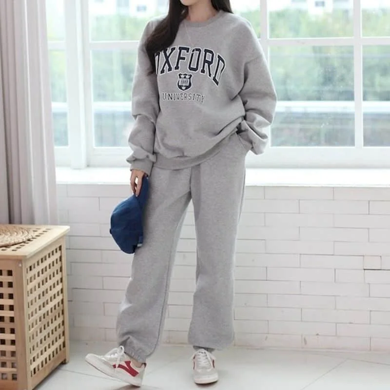 Pants Sets for Women O-neck Printed Pullover and Casual Sweatpants Two Pieces Set Women Outfits Loose High Street Y2k Clothes
Pants Sets for Women O-neck Printed Pullover and Casual Sweatpants Two Pieces Set Women Outfits Loose High Street Y2k Clothes