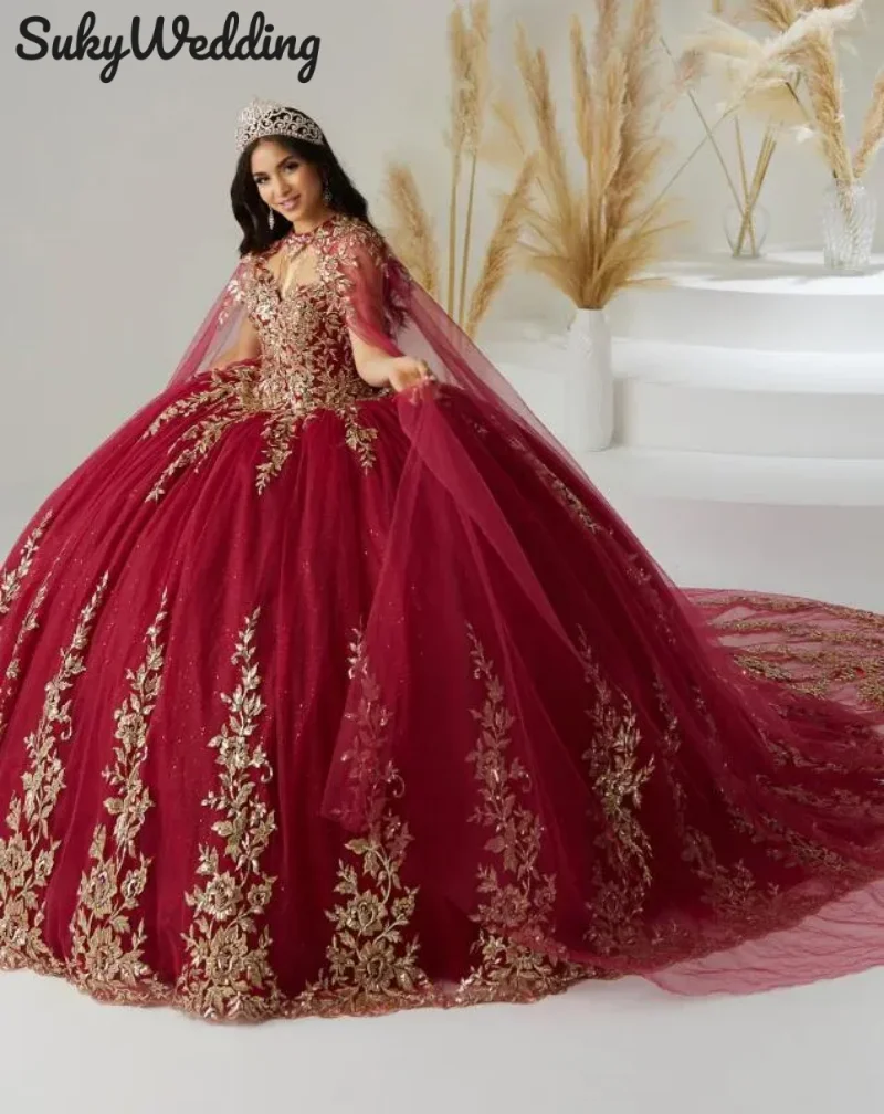 

Burgundy Gold Quinceanera Dresses with Long Cape Applique Floral Lack-up Back Sweetheart Prom 15 vestidos debutantes 15 anos