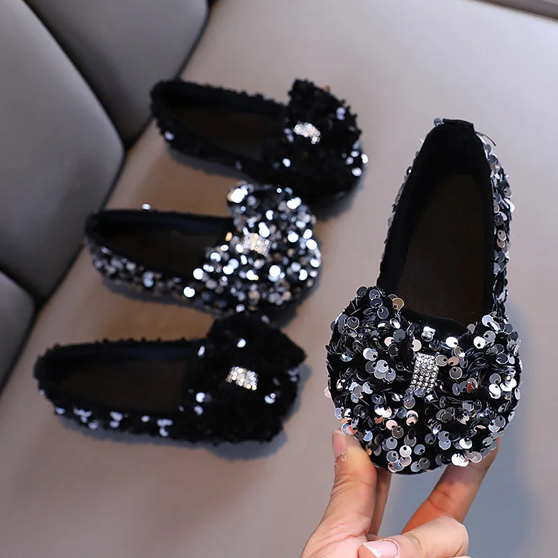 Spring Autumn Girls Shoes Bling Boat Shoes Bowtie Crystal Princess Shoes Kids Glitter Slip on Shoes For Baby Children Toddlers 
Spring Autumn Girls Shoes Bling Boat Shoes Bowtie Crystal Princess Shoes Kids Glitter Slip on Shoes For Baby Children Toddlers