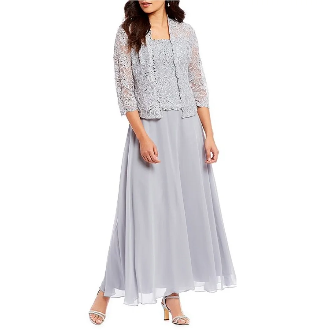 

Sophisticated Silver Lace Jacket and Flowing Chiffon Skirt Mother of the Bride Dress Ideal for Elegant Weddings and Formal Event