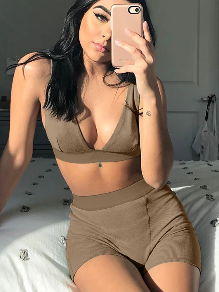 Sexy Women Sleeveless Strap Bra Bustiers Tank Vest Crop Tops High Waist Shorts Pants Trousers Tracksuit Summer 2022
Sexy Women Sleeveless Strap Bra Bustiers Tank Vest Crop Tops High Waist Shorts Pants Trousers Tracksuit Summer 2022
