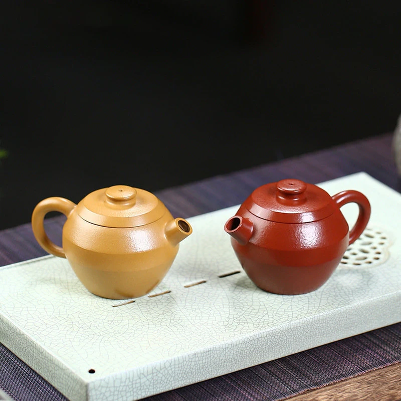 Boutique Yixing Purple Clay Tea Pot Handmade Section Mud Beauty Teapot High Quality Raw Ore Zisha Kettle Chinese Tea Set 130ml
Boutique Yixing Purple Clay Tea Pot Handmade Section Mud Beauty Teapot High Quality Raw Ore Zisha Kettle Chinese Tea Set 130ml