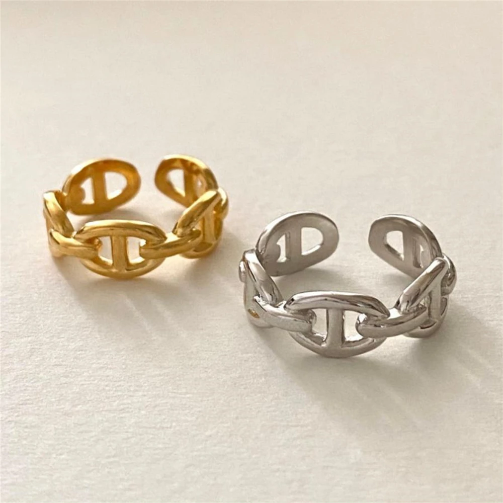 Lispector 925 Sterling Silver Korean Hollow Geometric Rings for Women Minimalist Chic Open Ring Party Unisex Jewelry Couple Gift
Lispector 925 Sterling Silver Korean Hollow Geometric Rings for Women Minimalist Chic Open Ring Party Unisex Jewelry Couple Gift