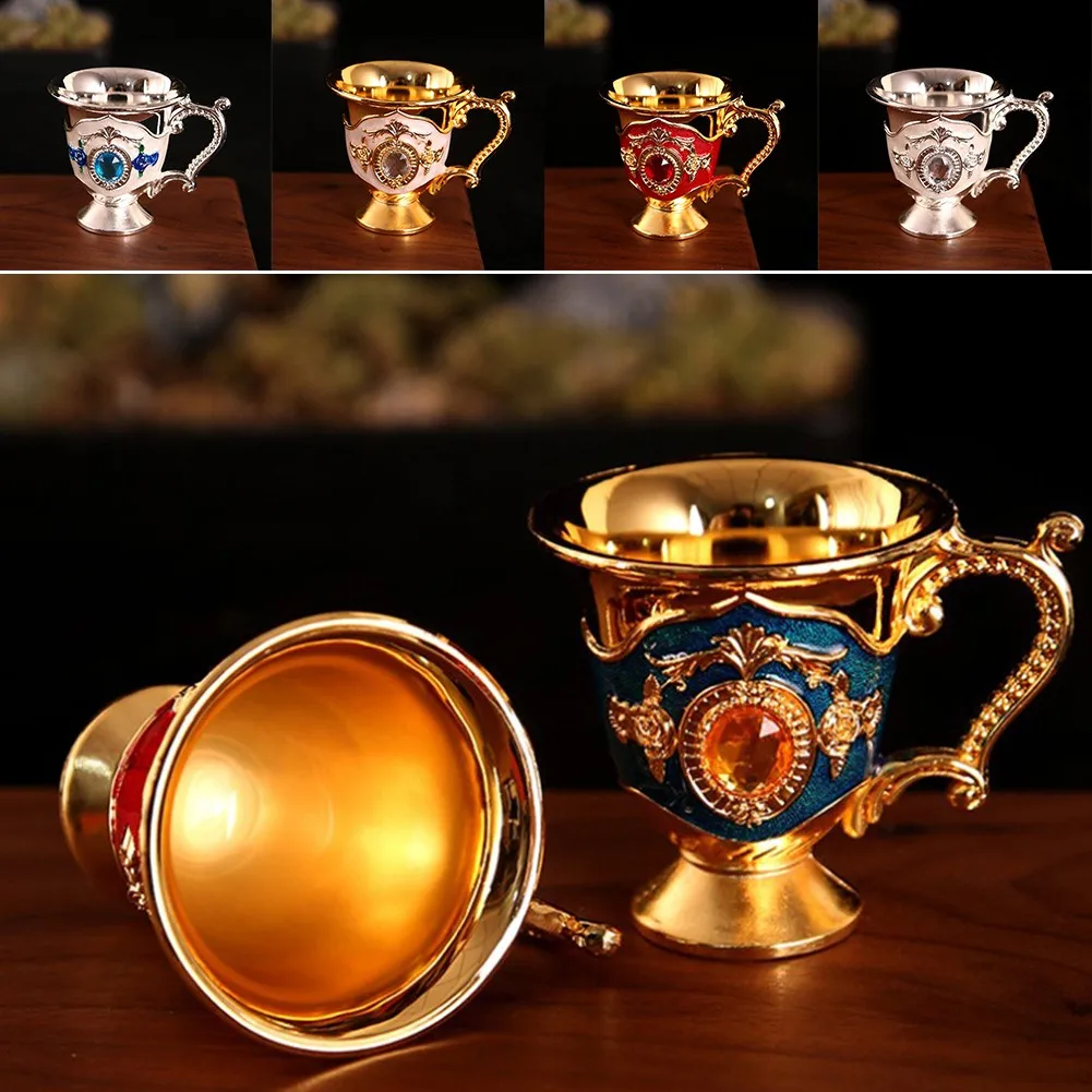 1PCS Wine Glass Hand-made Retro Liquor Glass Handle Cup Metal Craft Gift For Friends Family Desktop Ornament Tea Cup Home Decor
1PCS Wine Glass Hand-made Retro Liquor Glass Handle Cup Metal Craft Gift For Friends Family Desktop Ornament Tea Cup Home Decor