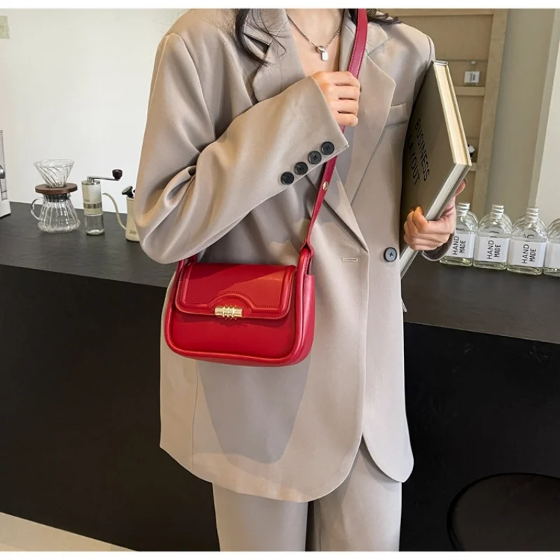 2024 New Fashion Popular Designer Women's Bag Shoulder Bag Square Bag Crossbody Bag PU Leather Solid All Fitting Advance Messeng
2024 New Fashion Popular Designer Women's Bag Shoulder Bag Square Bag Crossbody Bag PU Leather Solid All Fitting Advance Messeng