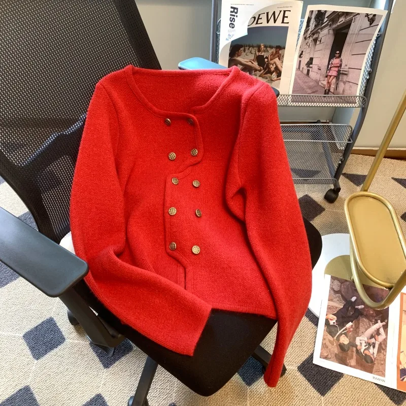 Korean Style Women's Red Loose Asymmetrical Double Breasted Sweater Coat 2023 Autumn Winter Fashion Long Sleeve Knitted Cardigan
Korean Style Women's Red Loose Asymmetrical Double Breasted Sweater Coat 2023 Autumn Winter Fashion Long Sleeve Knitted Cardigan