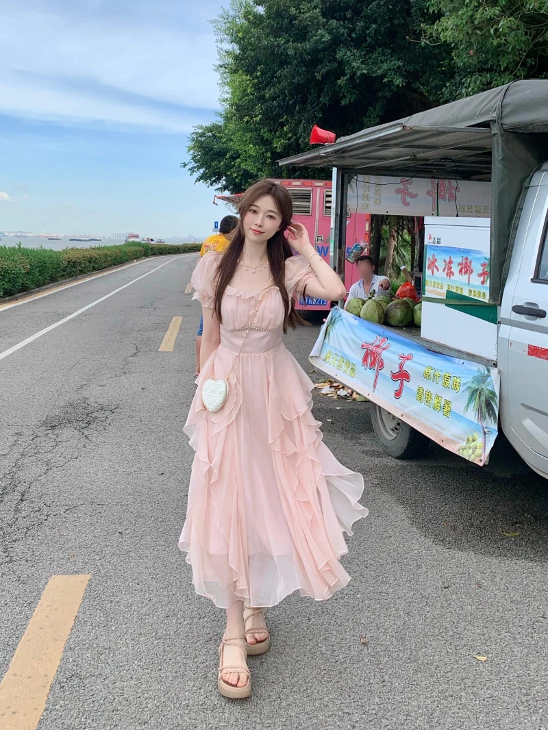 Fashion Beaded Ruffle Sweet Fairy Apricot Elegant Dress Summer Trend Square Neck Short Sleeve High Waist Slim Womens Dresses
Fashion Beaded Ruffle Sweet Fairy Apricot Elegant Dress Summer Trend Square Neck Short Sleeve High Waist Slim Womens Dresses