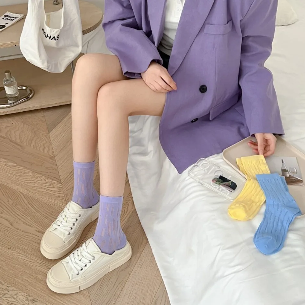 Short Version Candy Color Spring And Summer Essential Cotton Summer Hosiery Japanese Style Hollow Out Socks Women's Socks
Short Version Candy Color Spring And Summer Essential Cotton Summer Hosiery Japanese Style Hollow Out Socks Women's Socks