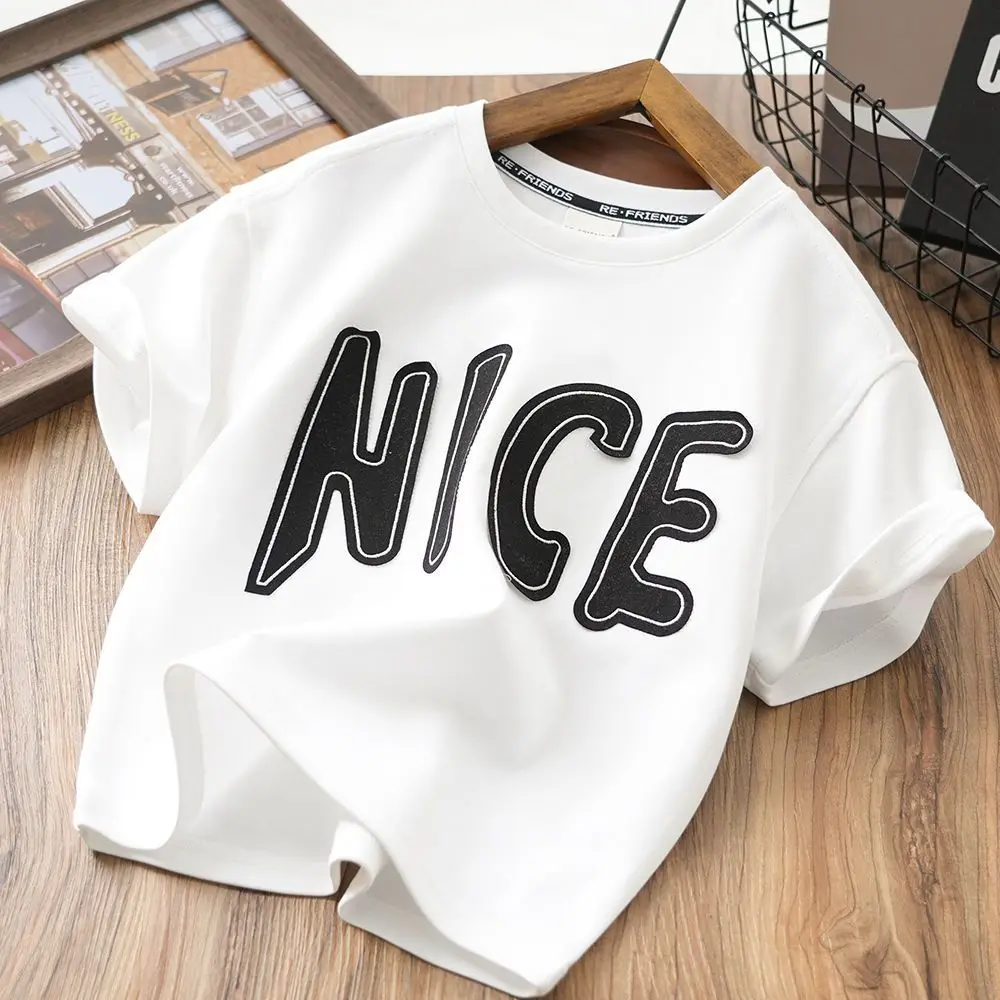 Children's Short Sleeve T-shirt Summer 2023 New Embroidered Boys' Letter T-shirt Top Baby Round Neck T-shirt Bottom
Children's Short Sleeve T-shirt Summer 2023 New Embroidered Boys' Letter T-shirt Top Baby Round Neck T-shirt Bottom
