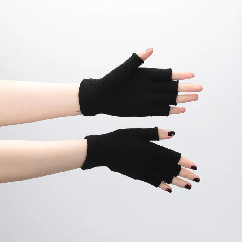1pair Black Short Half Finger Fingerless Knit Wrist Glove Winter Warm Stretch Work Gloves for Women and Men Cycling Accessories
1pair Black Short Half Finger Fingerless Knit Wrist Glove Winter Warm Stretch Work Gloves for Women and Men Cycling Accessories
