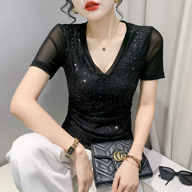 Summer New Sexy V-neck Black Mesh Sequin Splice Short Sleeve T-shirt Pleated Women's Top Korean Tees
Summer New Sexy V-neck Black Mesh Sequin Splice Short Sleeve T-shirt Pleated Women's Top Korean Tees