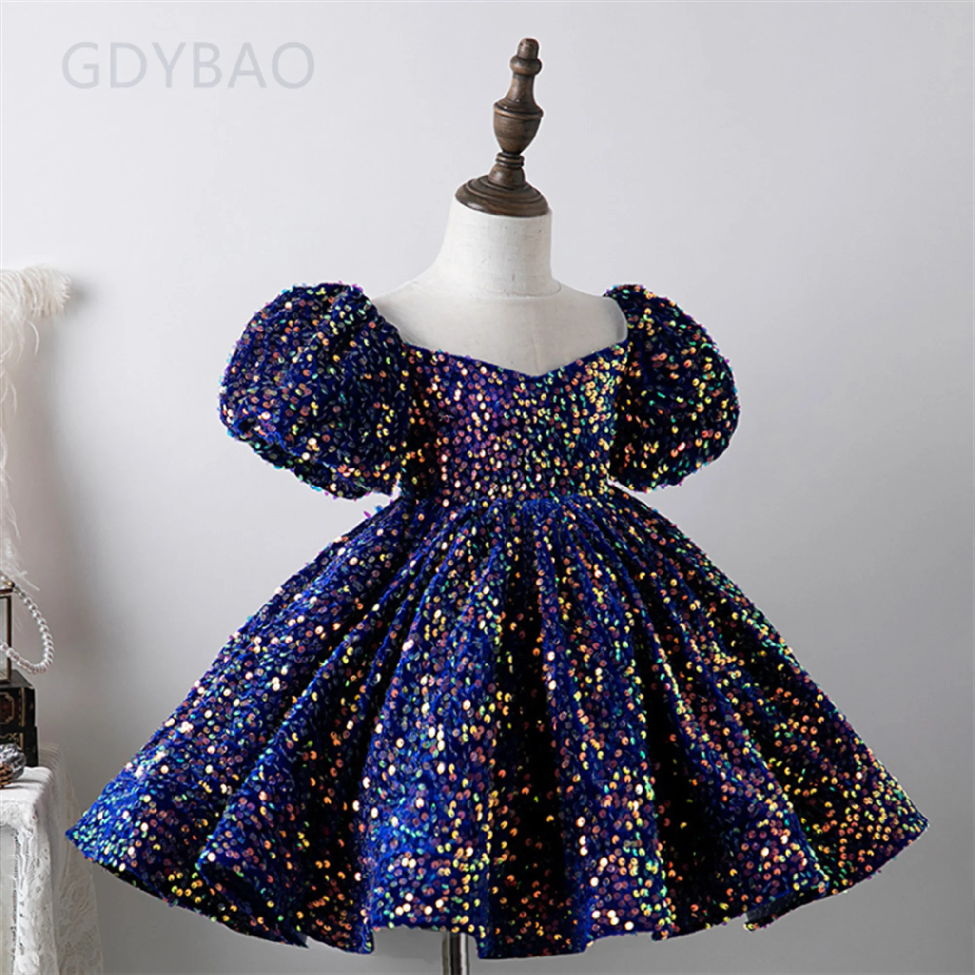 Shiny Flower Girl Dress Sequin Baby Girl Princess Puffy Wedding Party Dress First Communion Gown dresses for girls-flowers
Shiny Flower Girl Dress Sequin Baby Girl Princess Puffy Wedding Party Dress First Communion Gown dresses for girls-flowers